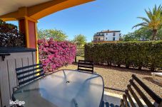 Apartamento em Ayamonte - CAP001 Con jardín y acceso a la piscina.